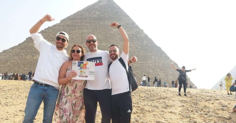 Cairo: Pyramids of Giza Plateau Entrance Ticket - Key Points