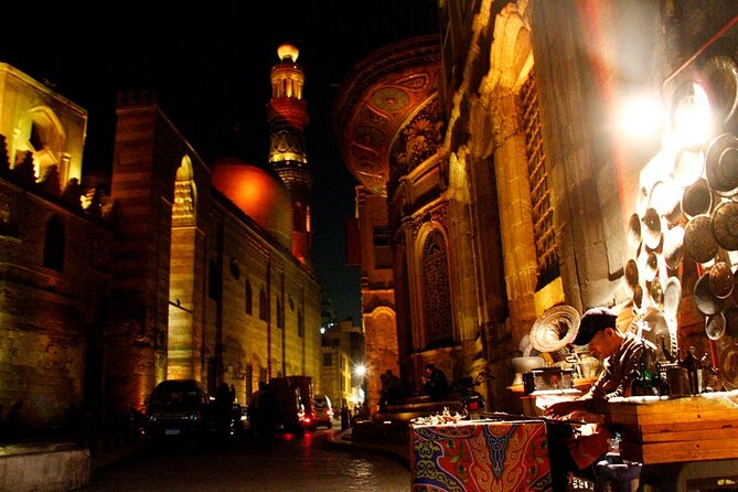 CAIRO TOUR Pyramids Sphinx Museum Bazaars Old Cairo and Lunch - Meeting and Pickup