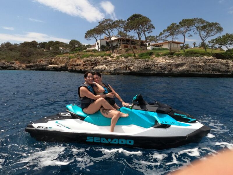 Cala D'or: Cala D'or Beach Jet Ski Tour - Key Points