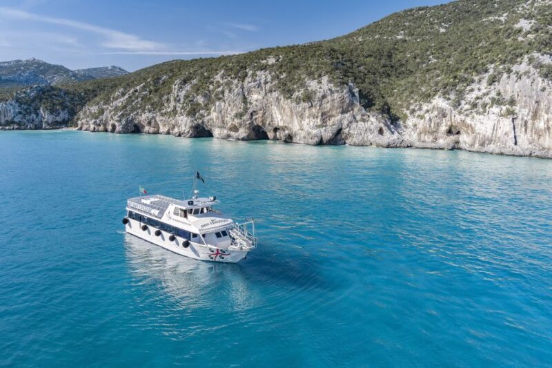 Cala Gonone: Bue Marino Cave and Cala Luna Boat Tour - What to Bring on the Tour