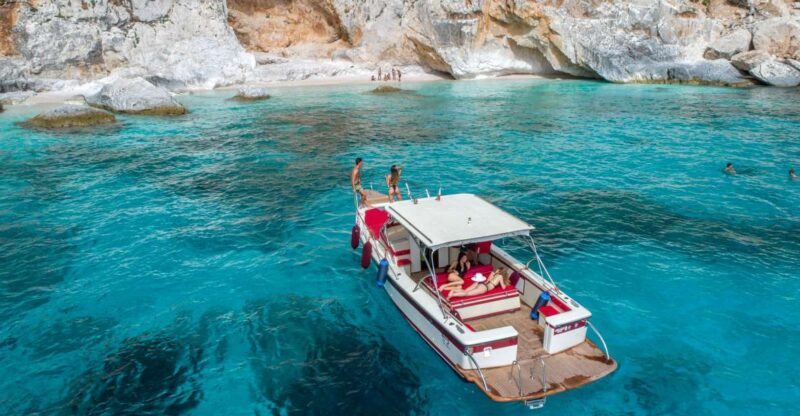 Cala Gonone: Motor Yacht Tour in the Gulf Of Orosei - Key Points