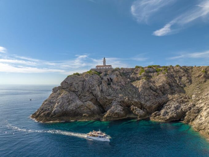 Cala Ratjada: Afternoon Boat Trips With Drinks and Snacks - Cancellation Policy