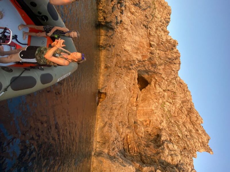Cala Ratjada: Private Boat Charter - Cliff Jumping and Snorkeling