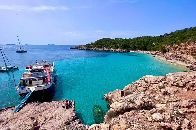 Cala Salada and Unspoiled North Beach Tour. Snorkelling and Aquarium - Snorkeling and Bodyboarding