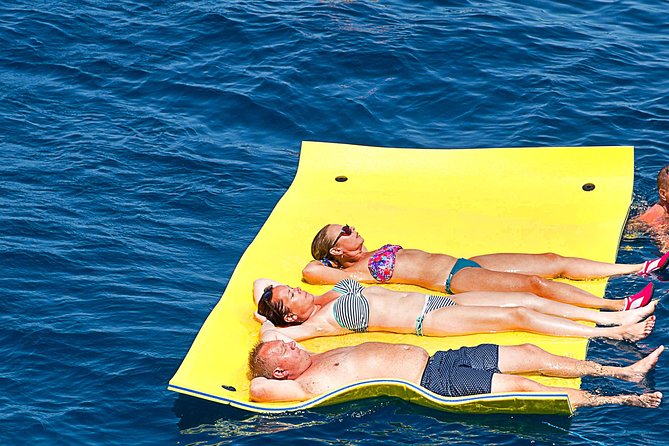 Cala Salada and Unspoiled North Beach Tour. Snorkelling and Aquarium - Meeting and Pickup Details