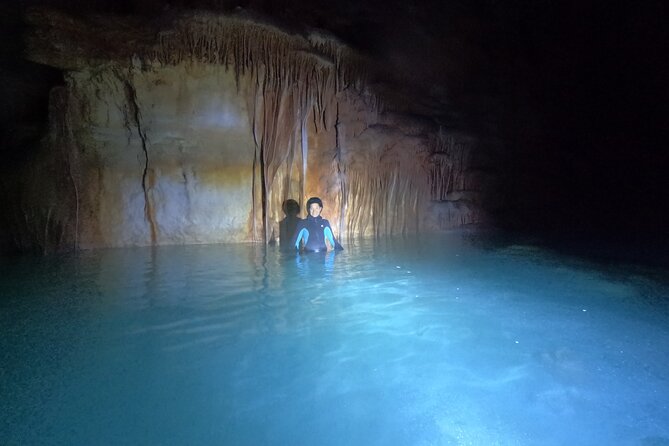 Cala Varques: Guided Kayak Sea Caves Expedition & Snorkeling - Meeting Point and Time