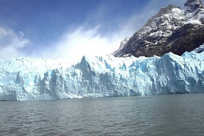 CALAFATE Navigation South Perito Moreno and Trekking Through the Valley - Inclusions and Amenities