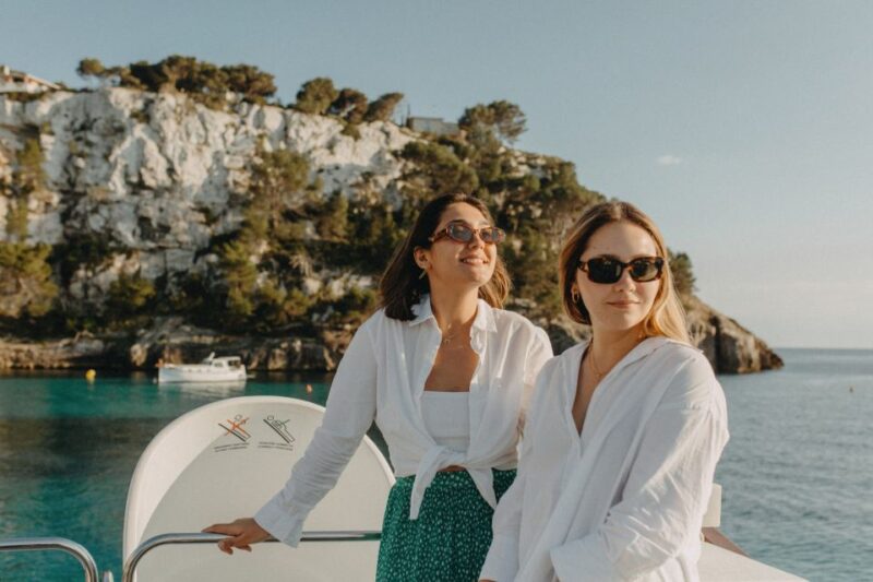 Calan Bosc: 3.5-Hour South Coast Sightseeing Boat Trip - Inclusions and Amenities