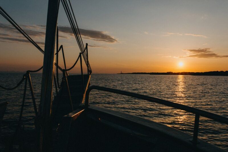 Calan Bosch: 2-Hour Sunset Sightseeing Tour - Tour Overview