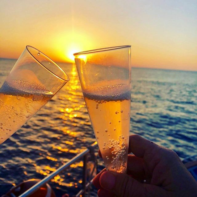 Calan Bosch: 2-Hour Sunset Sightseeing Tour - Customer Reviews
