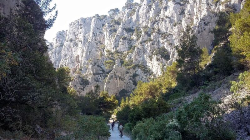 Calanques National Park Integral Crossing by Emtb - Participant Requirements