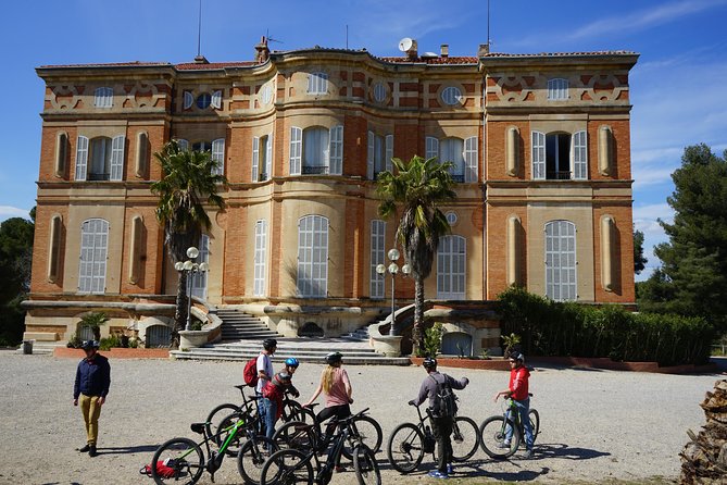 Calanques Trilogy Electric Bike Tour From Marseille - Exploring Marseilles Neighborhoods