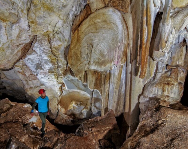 Calasparra: Almadenes Canyon Rafting Tour & Visit 3 Caves - Participant Requirements