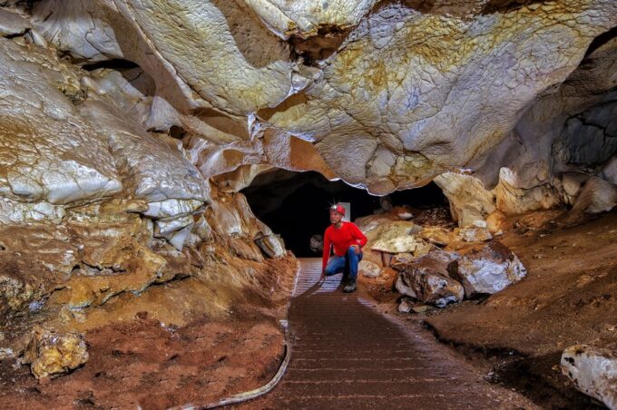 Calasparra: Almadenes Canyon Rafting Tour & Visit 3 Caves - Frequently Asked Questions