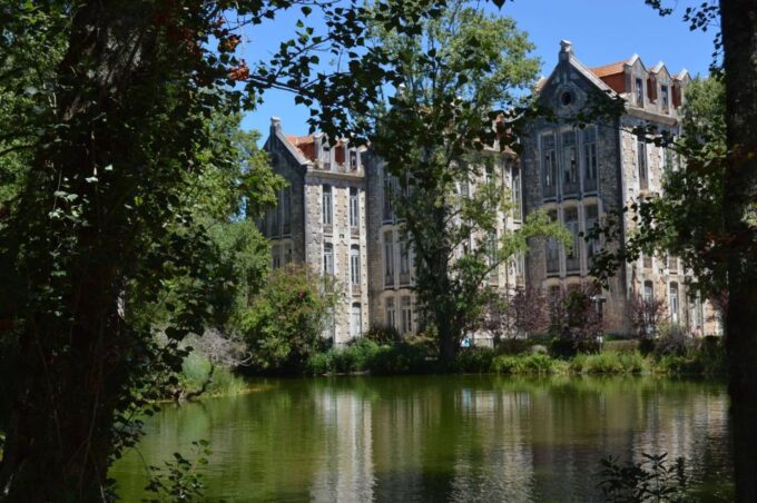 Caldas Da Rainha: Guided Walking Tour - Guided Walking Experience