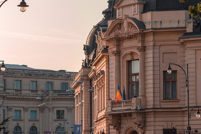 Calea Victoriei Walking Tour With Damian Anfile - Accessibility Features