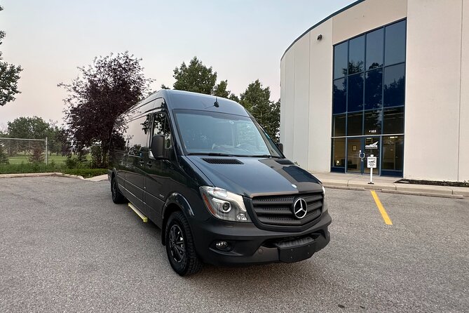 Calgary Airport Express to Banff via Canmore - Meeting and Pickup