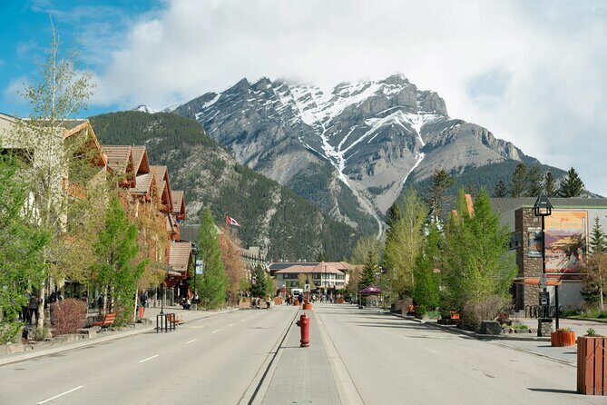 Calgary Airport to Canmore Private Transfer - Who Is This Transfer Best For?