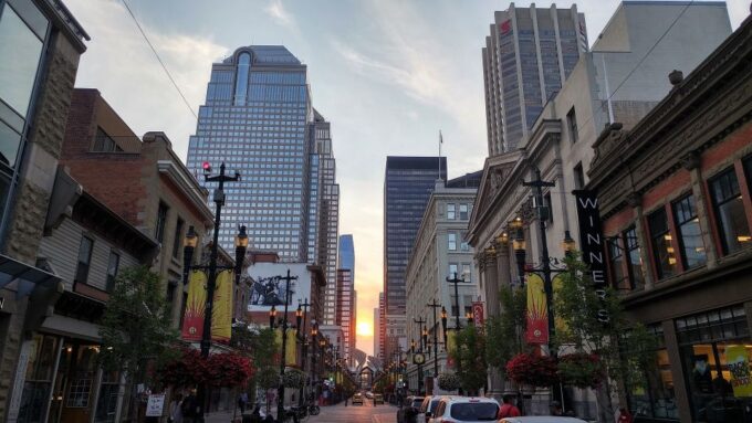 Calgary Downtown: 2-Hour Introductory Walking Tour - Accessibility and Amenities