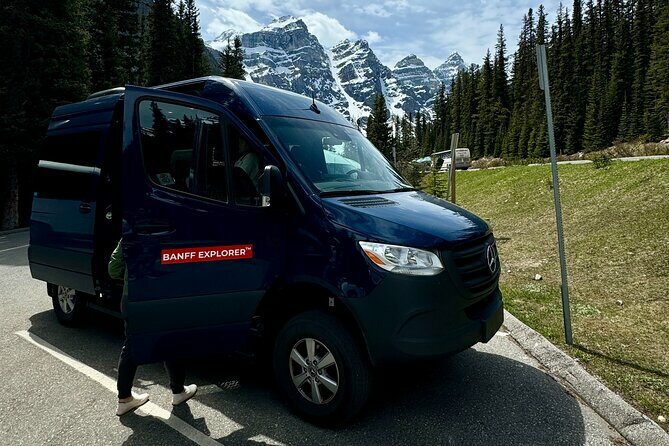 Calgary YYC Airport: Hassle-free Private Transfer to Lake Louise - The Sum Up