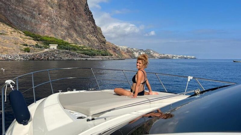 Calheta: Private Charter – Aestus Luxury Boat - Key Points