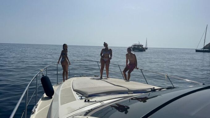 Calheta: Private Charter – Aestus Luxury Boat - Additional Information
