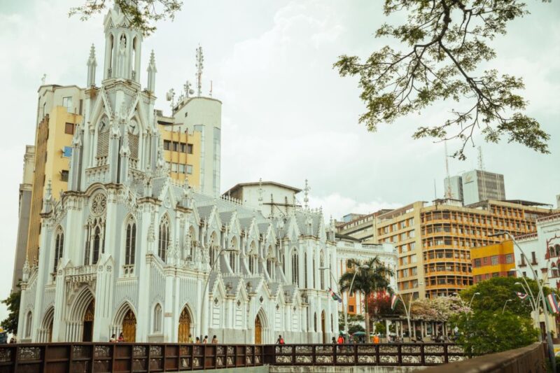 Cali: City Highlights Private Bus Tour With Transfer - Itinerary Highlights