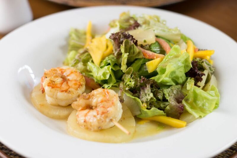 Cali: Granada Neighborhood Walking Foodie Tour - Key Points