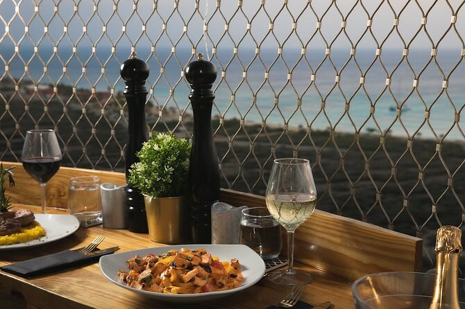 California Lighthouse Three-Course Dining Experience in Aruba - Romantic Sunset and Starry Night Options