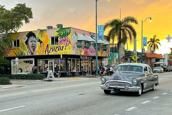 Calle Ocho Walking and food Tour: Cigars, coffee and Live Salsa - What to Expect from the Tour
