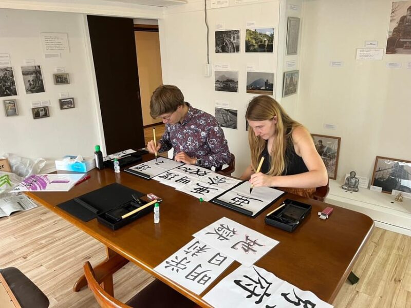 Calligraphy Class for Beginners in Beppu - Pricing and Inclusions