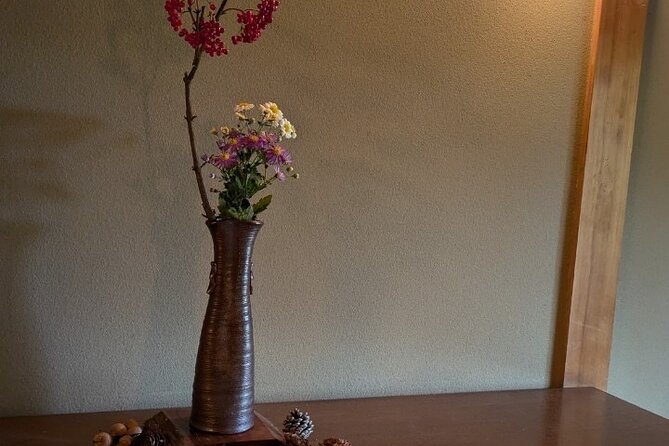 Calligraphy Experience at an Old House Near Matsumoto Castle - Learning the Art of Calligraphy