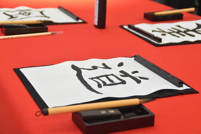 Calligraphy Experience in Kabukicho - Accessibility and Accommodations