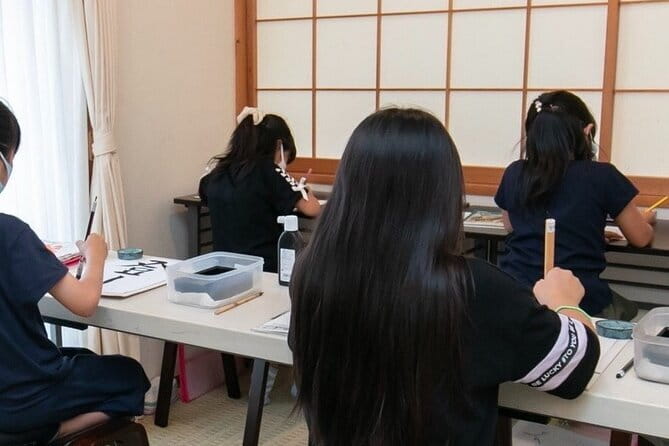 Calligraphy Experience in Shizuoka Fuji and Shizuoka Tea - Key Points