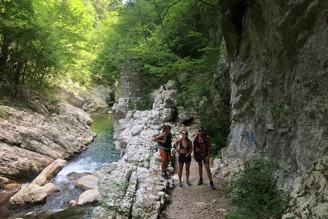 Calore Gorge Excursion - Lunch and Refreshments