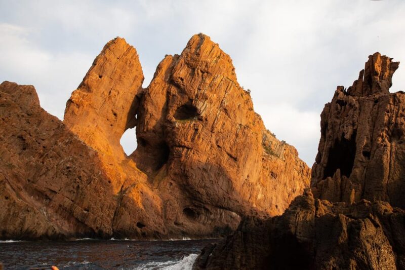 CALVI - SCANDOLA 4H: Guided Tour in a 48-Seater Comfort Shuttle - Meeting Point