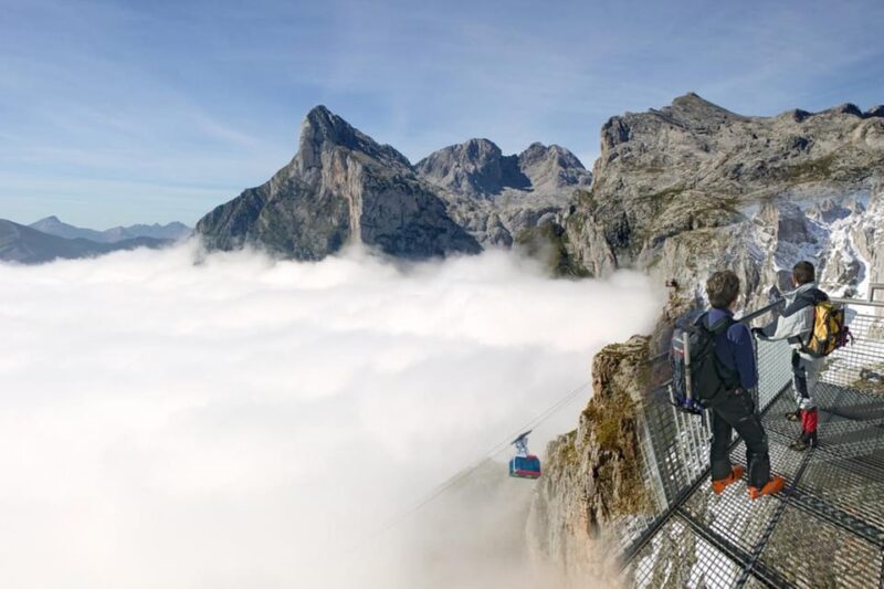 Camaleño: Fuente Dé Cable Car Ticket Ride - The Ascent to the Picos De Europa