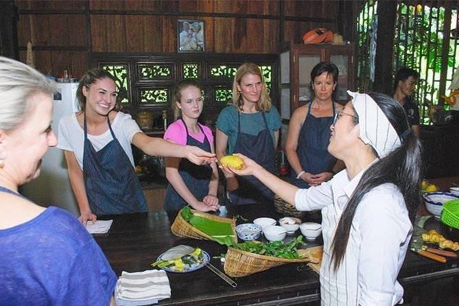 Cambodian Private Cooking Class at a Locals Home - Key Points