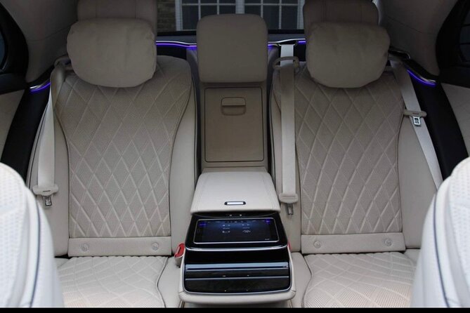 Cambridge Day Tour With Private Chauffeur Limousine Services - Tour Duration and Group Size