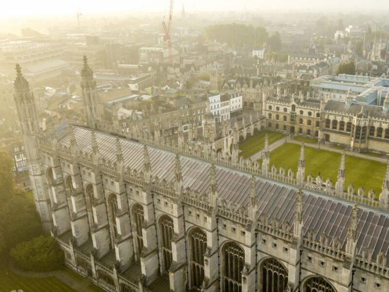 Cambridge: Ghost Tour Led by University Alumni Guide - Highlights of the Tour