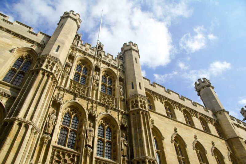 Cambridge: Guided Punting Tour - Booking Information