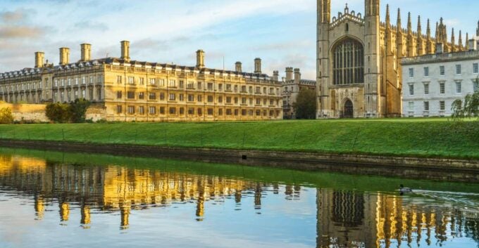 Cambridge: Guided Punting Tour - Accessibility Information