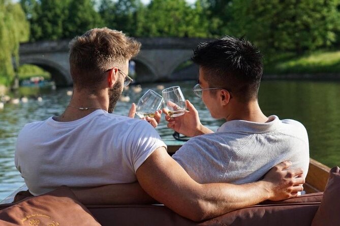 Cambridge - Shared Punting Tour - Meeting and Pickup Details