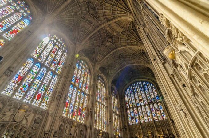 Cambridge: University Alumni Tour With Kings College Option - Discovering Kings College