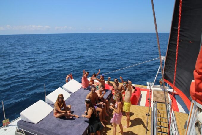 Cambrils: Catamaran Cruise With Drinks and BBQ Lunch Option - Transportation and Meeting Point