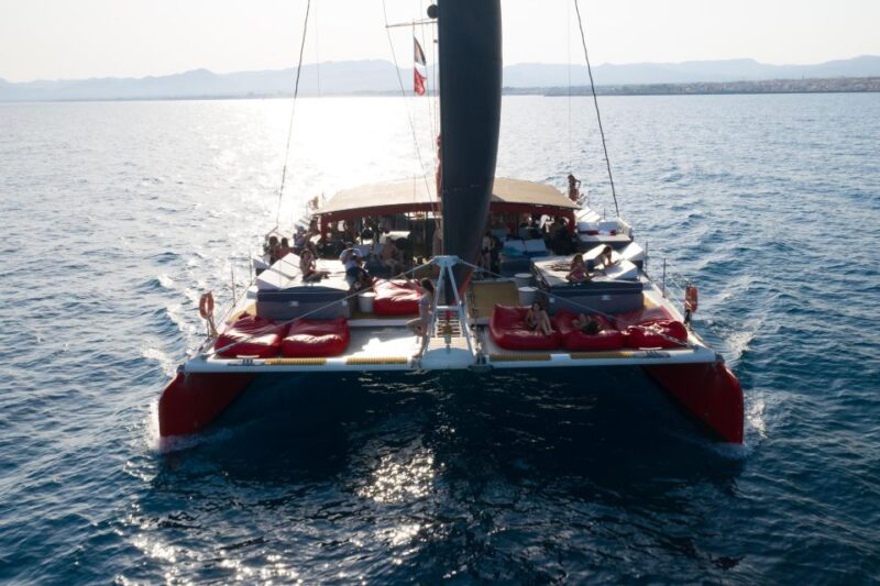Cambrils: Private Catamaran Luxury 3h Drinks,Snacks Pickup - Capacity and Flexibility