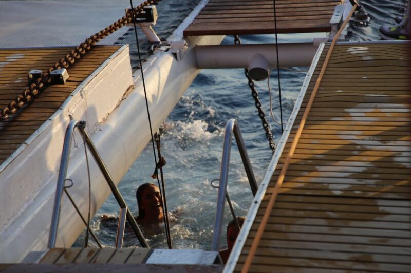 Cambrils: Sunset Catamaran Cruise With Drinks - Customer Feedback