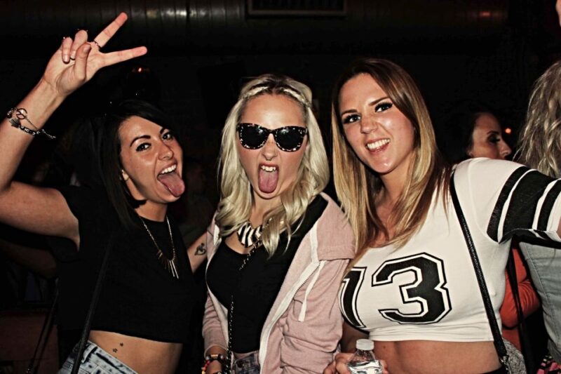 Camden Pub Crawl & Bar Tour London - Highlights of the Tour Experience