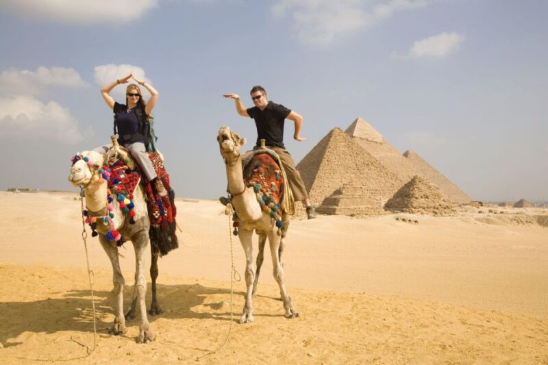 Camel or Horse Ride Tour at Giza Pyramids - Experience Highlights