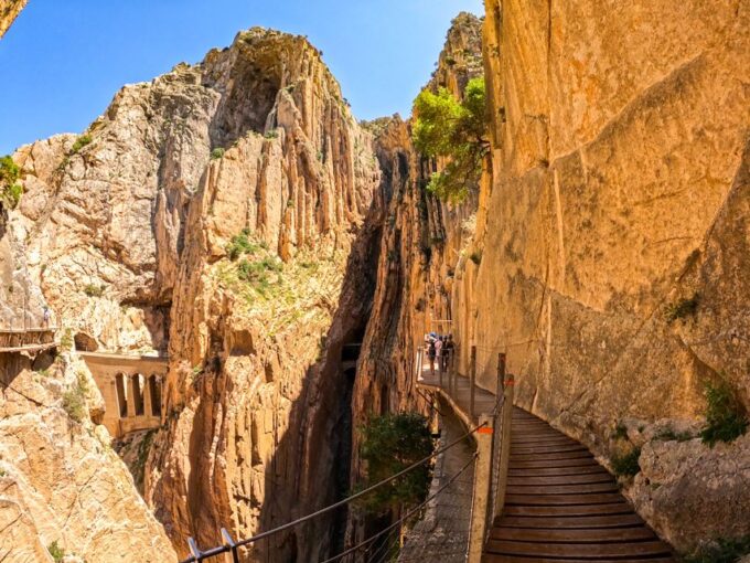 Caminito Del Rey: Entry Ticket and Guided Tour - Tour Guide and Language Options
